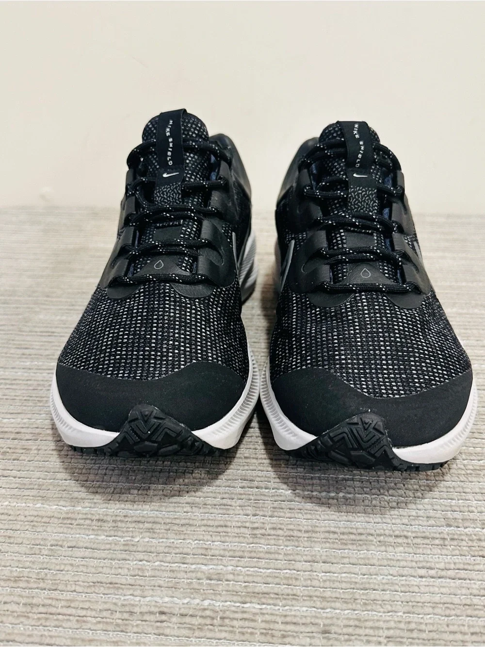 Nike Zoom Winflo 8 Shield Running Shoes Black (DC3730-001) Women’s Size 9US